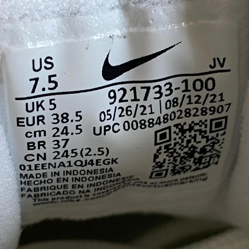 Nike Air Max 97 Women's Sneakers Shoes Size 7.5 Triple White Leather NEW - Picture 10 of 10